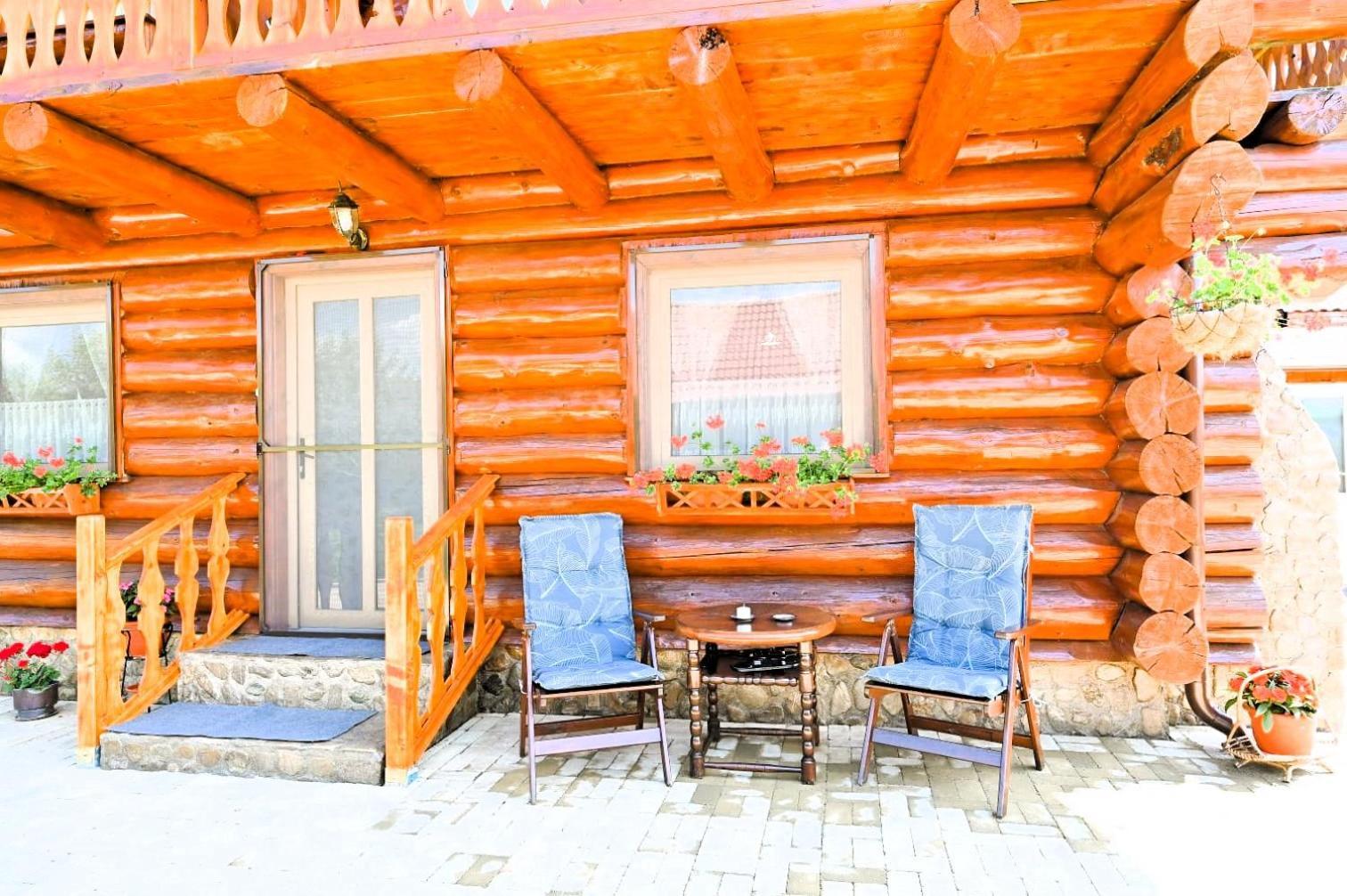 فيلا Casa De Lemn Rîşnov المظهر الخارجي الصورة